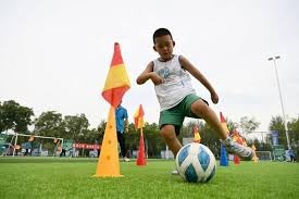 东契奇：里夫斯无论扮演什么角色都不会抱怨 他就是你想要的队友